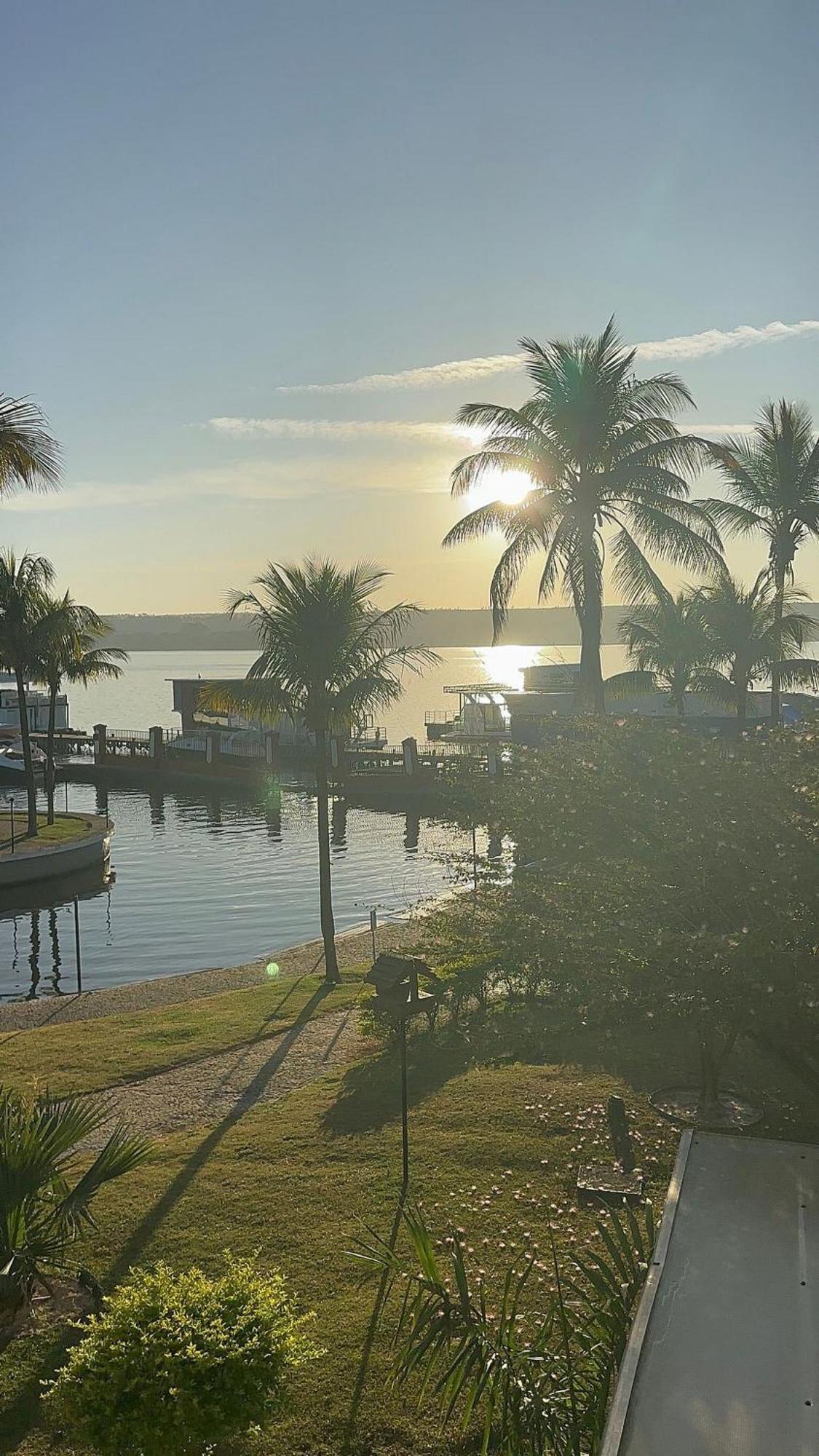 Flat 430 Lindo Com Vista Para O Lago Brasília Eksteriør billede